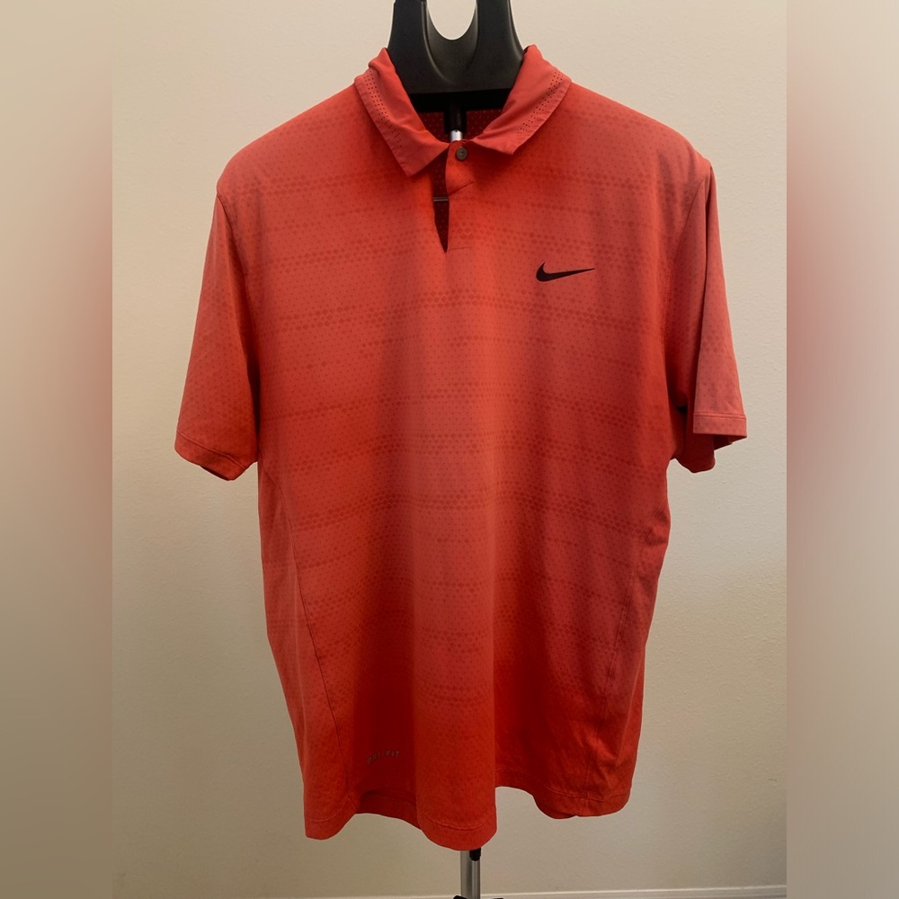 Nike Tiger Woods Collection Men's Large Red Golf Polo Dri Fit